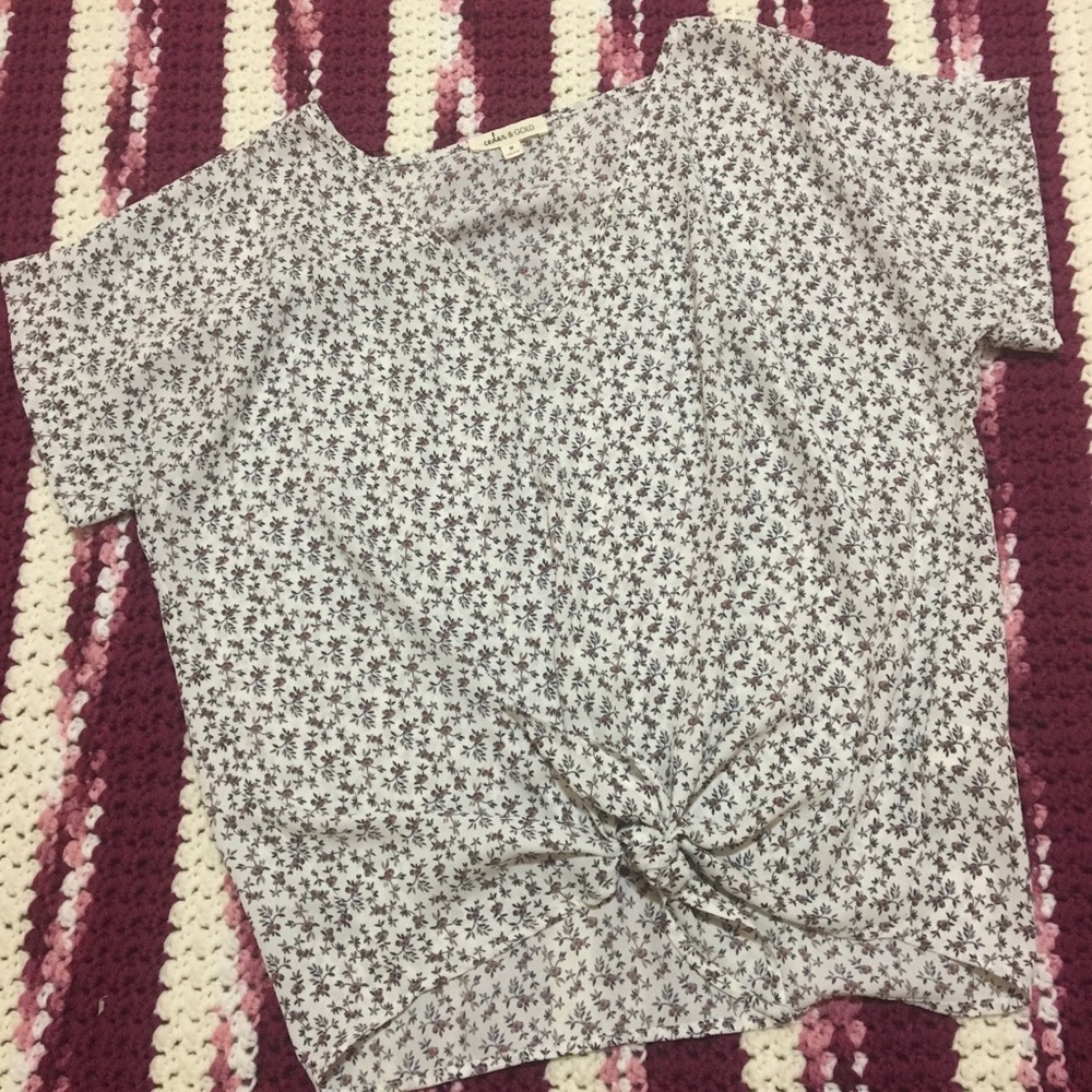 Floral knot blouse